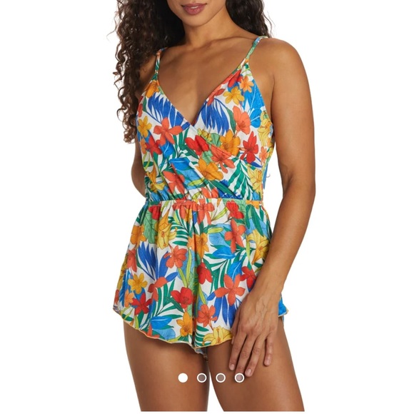 🌻Nwt Hurley women romper - Picture 1 of 3